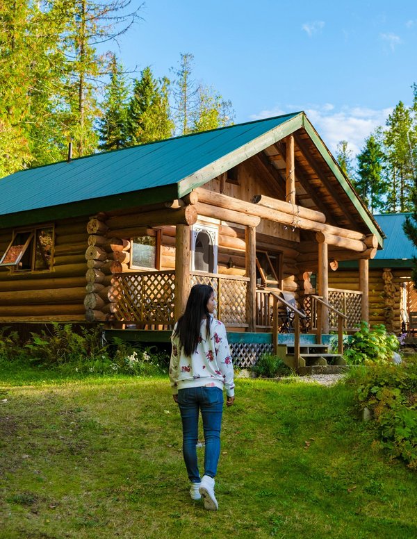 Les emplacements des campings 5 étoiles en Ardèche sont-ils spacieux et privés ?